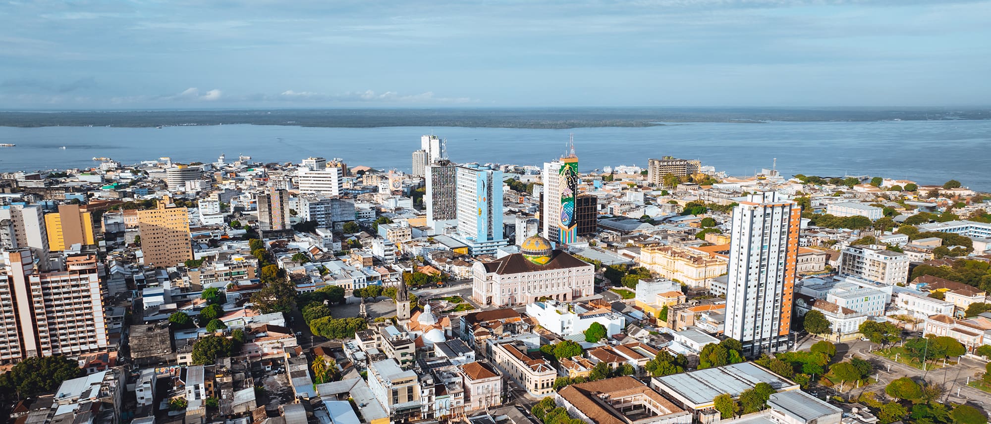 Vue aérienne de Manaus, capitale de l’Amazonas