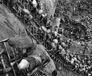Serra Pelada : Ruée vers l’or en Amazonie 