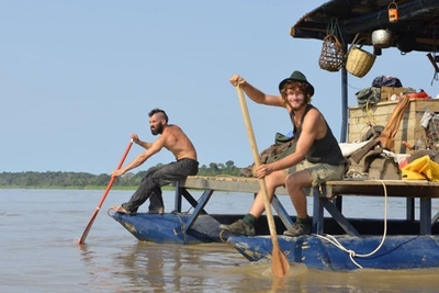 Une incroyable traversée de l'Amazone en bateau