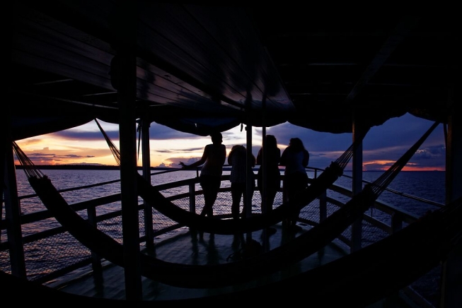 coucher de soleil croisiere amazonie