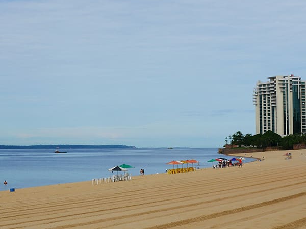 Praia da Ponta Negra ★★☆